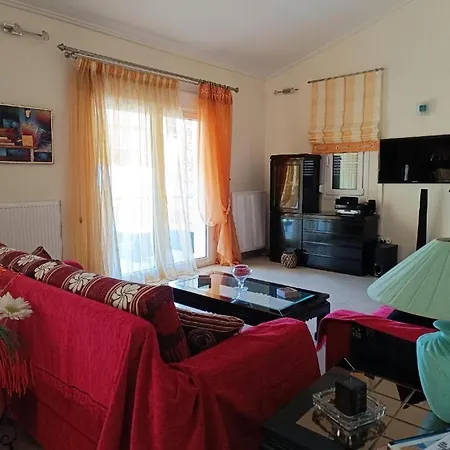 Forest View Apartment